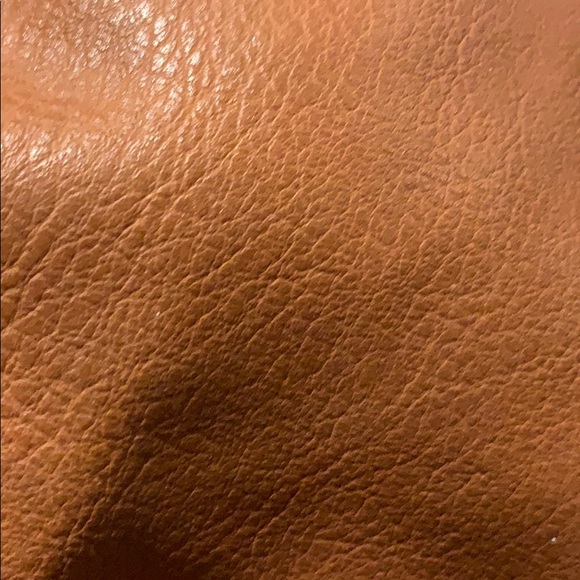 Brown  zippered purse - Picture 5 of 10